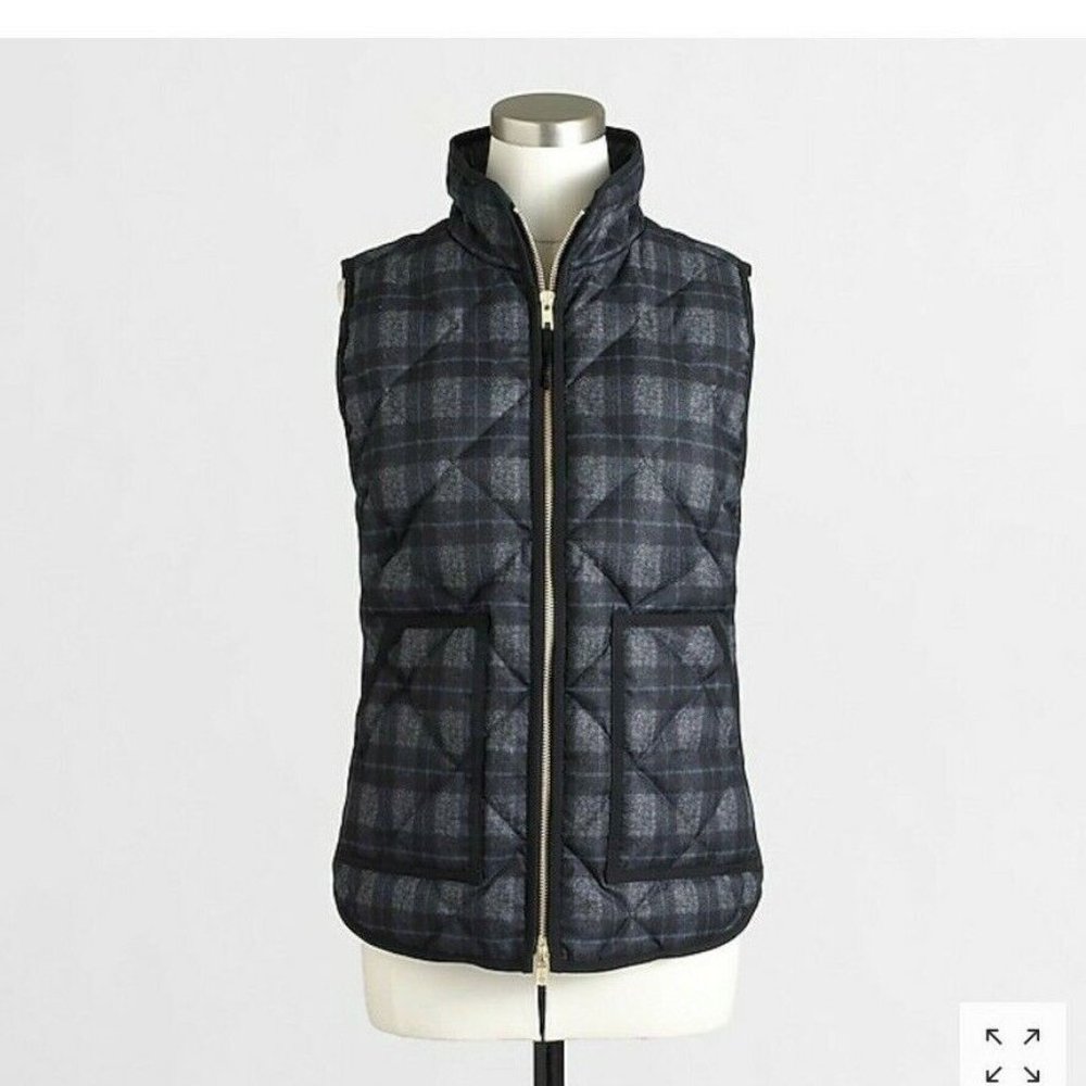 J. Crew Factory Vest Quilted Puffer Gray Black Plaid Sleeveless Jacket Sz Small - Picture 1 of 8